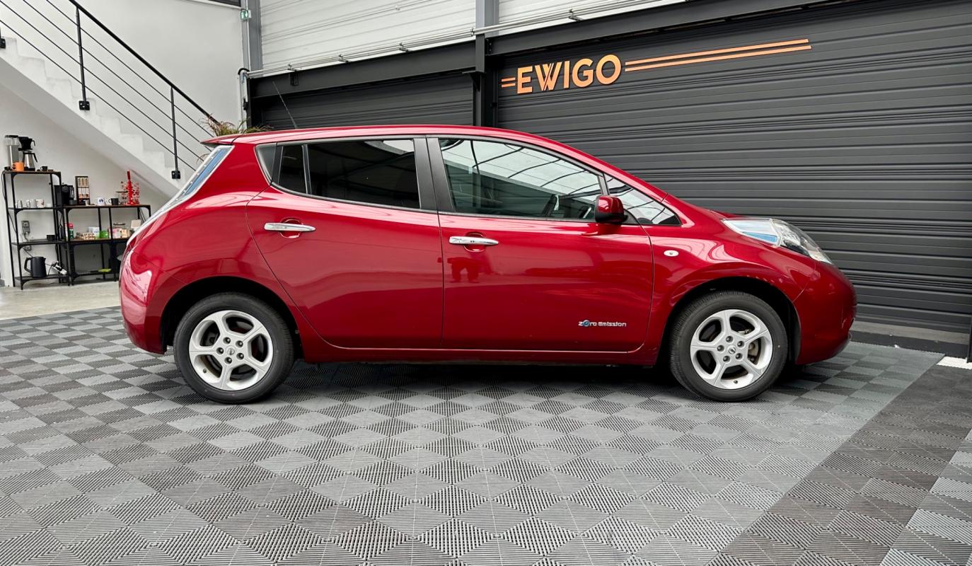 Nissan Leaf - ELECTRIC 110 24KWH ACENTA CAMERA