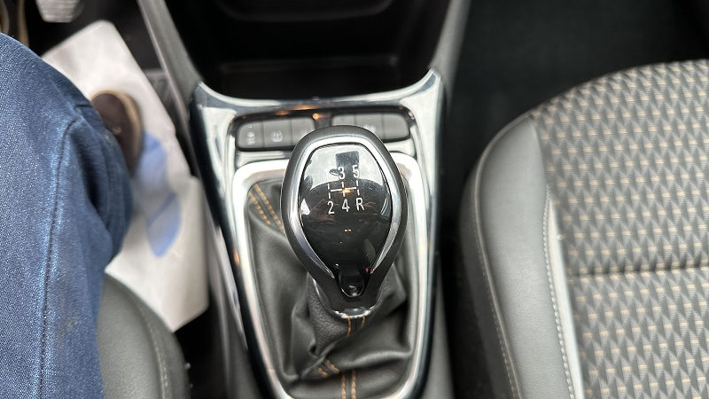 Opel Crossland X - 1.2I TURBO - 110 S&S INNOVATION