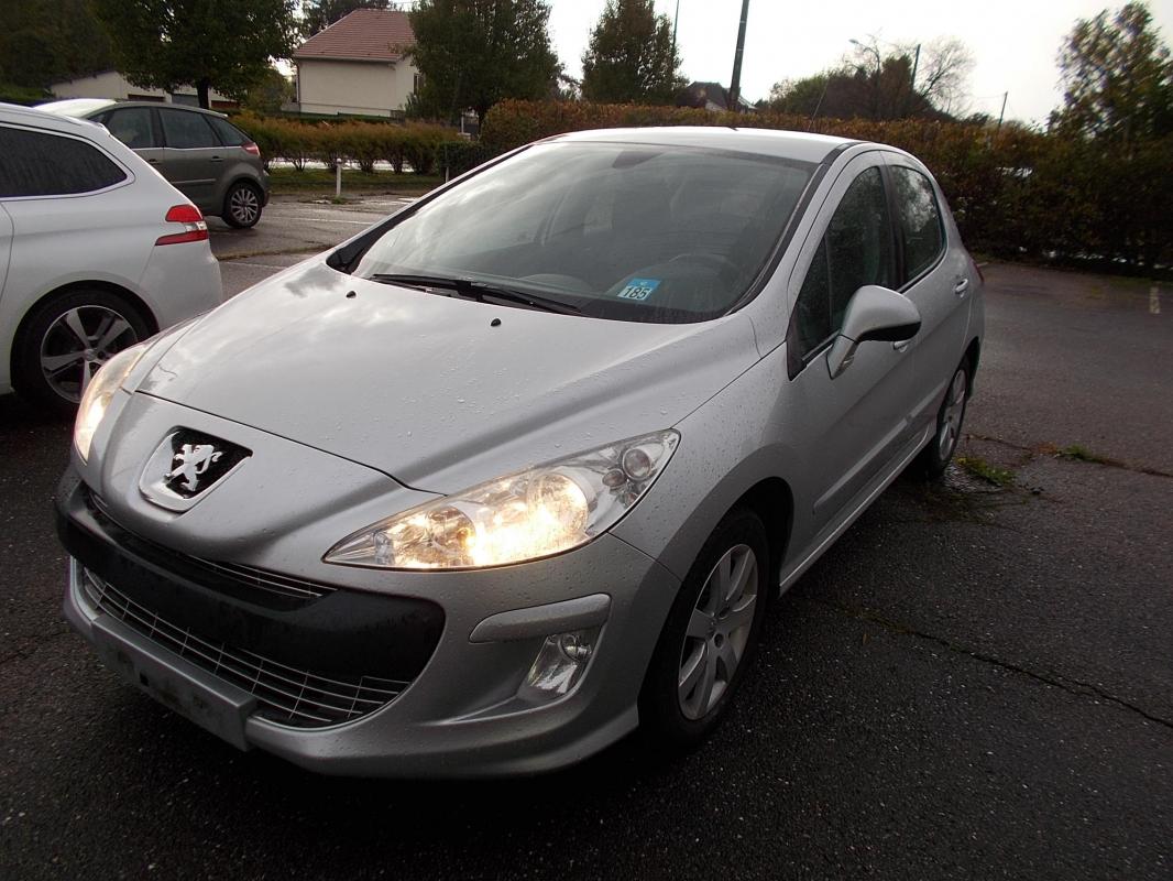 PEUGEOT 208 - 308 PREMIUM 1L6 120 CV ESSENCE (2010)